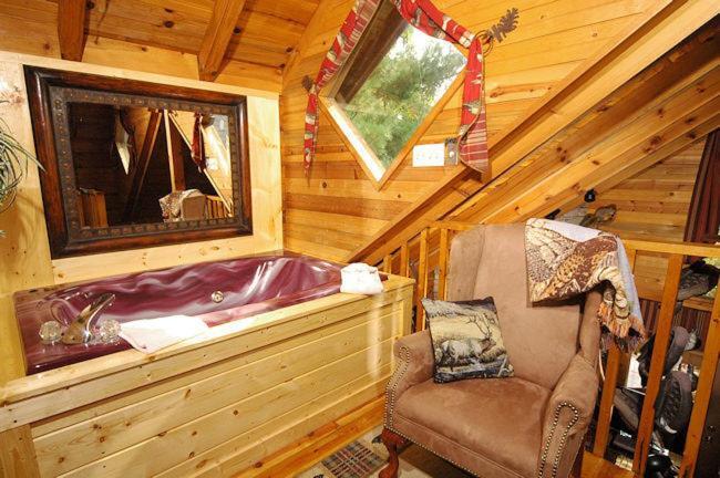 #754 Bear Hugs Villa Gatlinburg Exterior foto